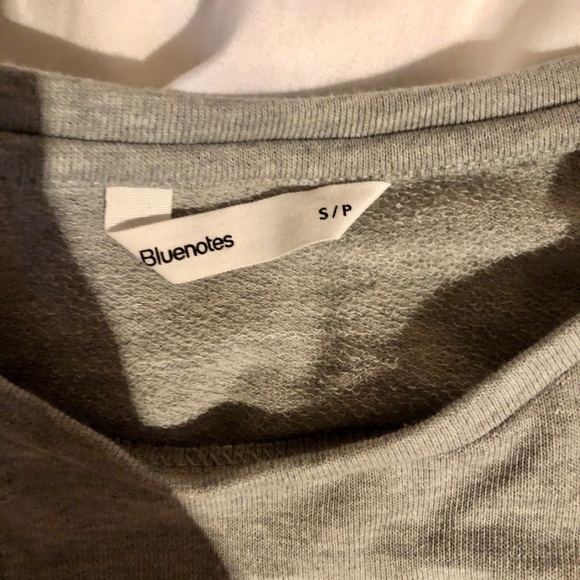 Crop top grey sweater - Picture 3 of 4